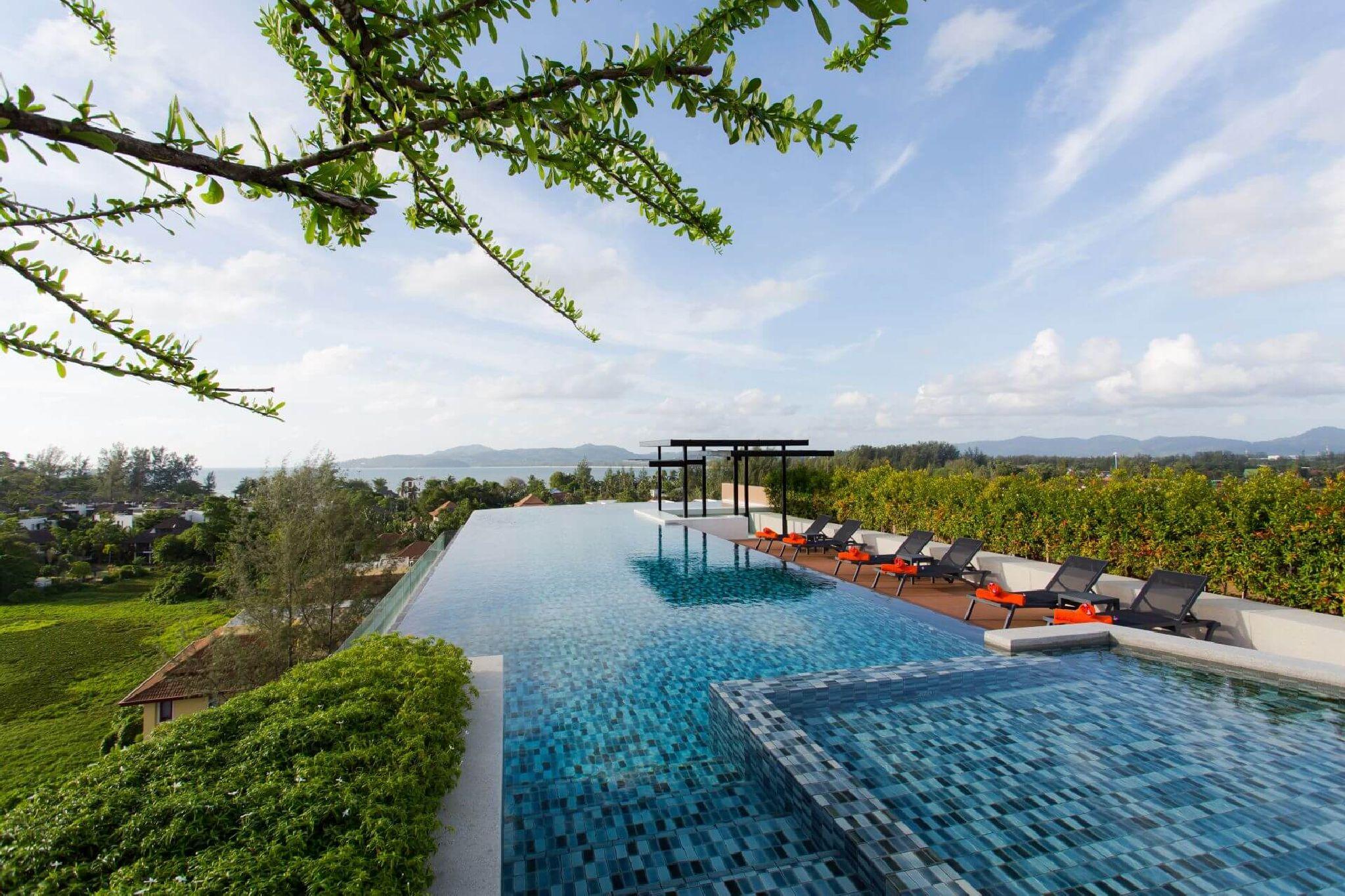 6Th Avenue Surin Beach Exterior photo
